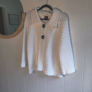 JM Collection White NWOT Two Button Soft Cardigan Sweater. Sz L